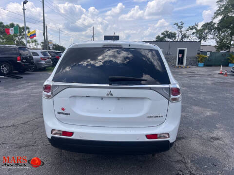 2014 Mitsubishi Outlander SE