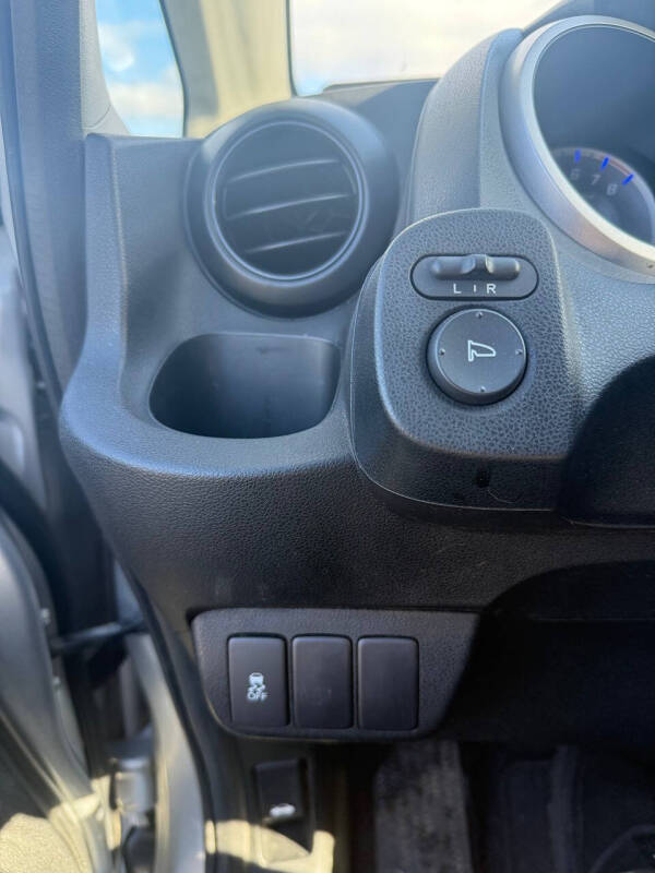 2011 Honda Fit Sport w/Navi