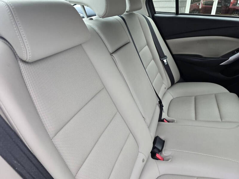 2016 Mazda MAZDA6 i Touring