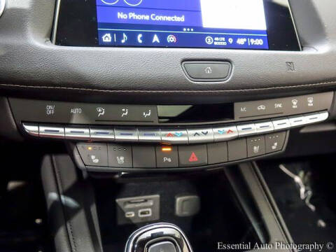 2021 Cadillac XT4 Premium Luxury