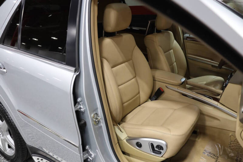 2009 Mercedes-Benz M-Class ML 550