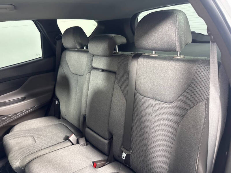 2020 Hyundai Santa Fe SE