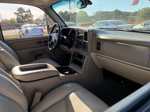 2005 Chevrolet Avalanche 1500 LT