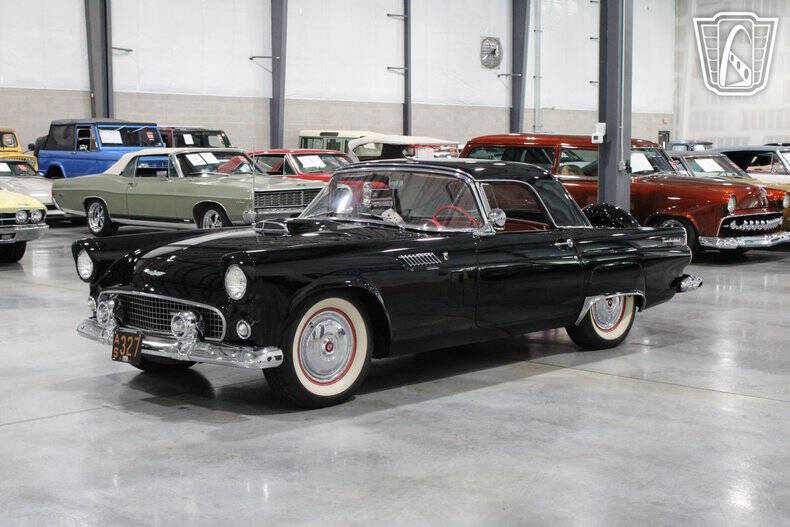 1956 Ford Thunderbird