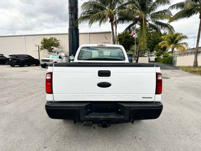 2014 Ford F-250 Super Duty null photo 8