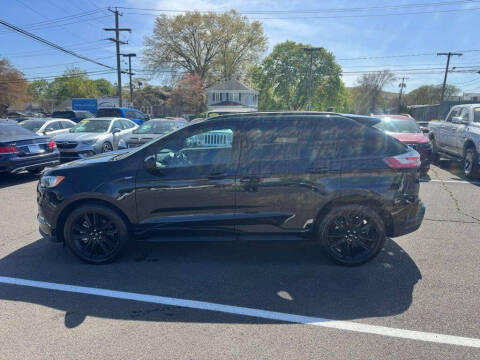 2022 Ford Edge ST-Line
