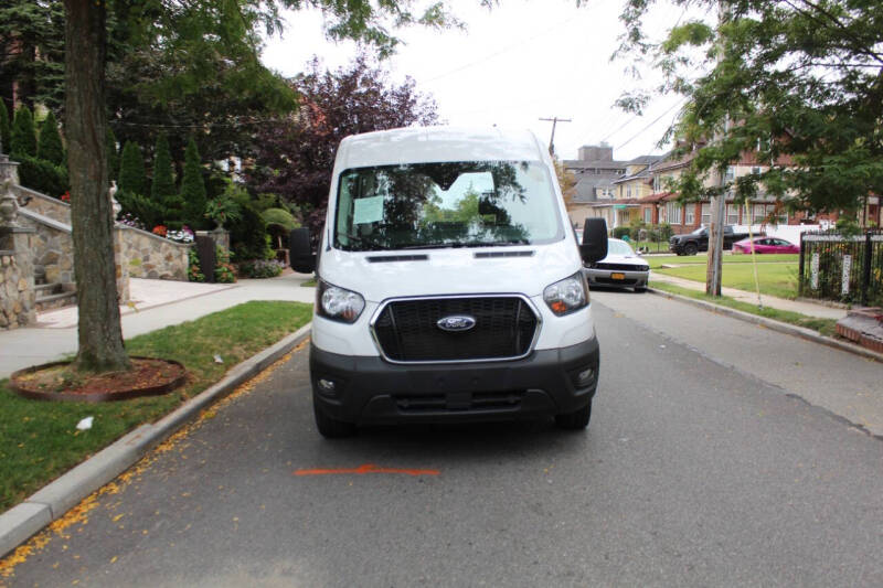 2024 Ford Transit 250