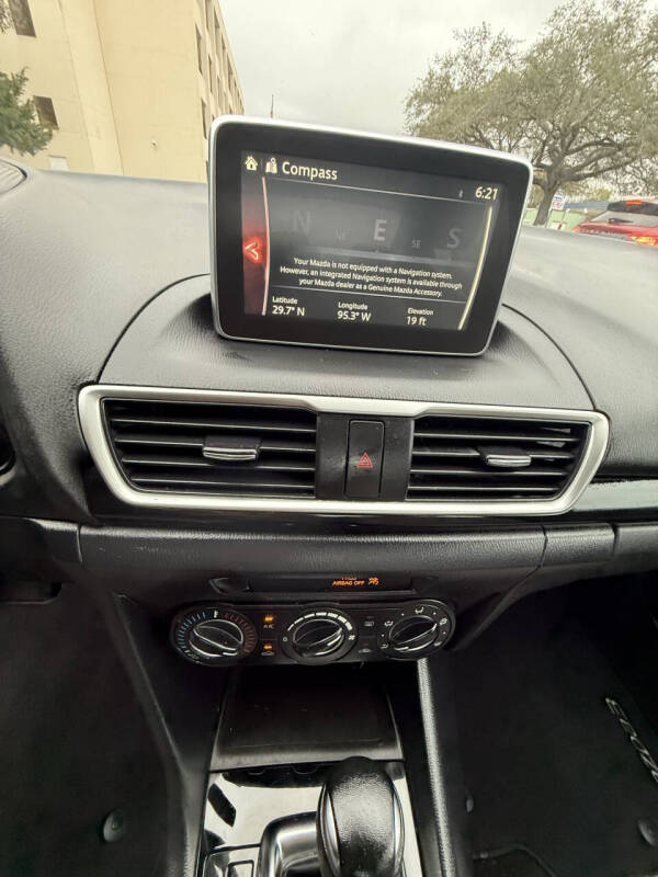 2015 Mazda MAZDA3 i Touring