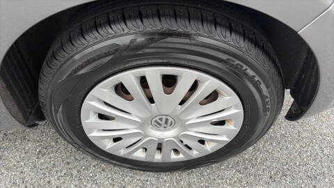 2010 Volkswagen Golf 2.5L PZEV