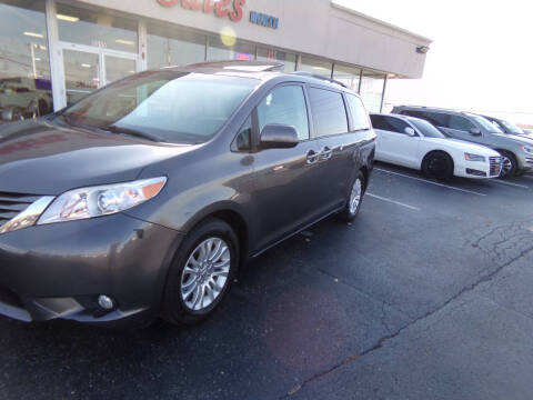2011 Toyota Sienna XLE 7-Passenger Auto Access Seat