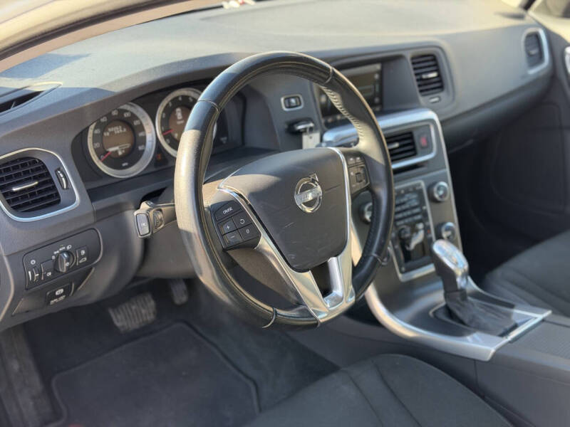 2013 Volvo S60 T5