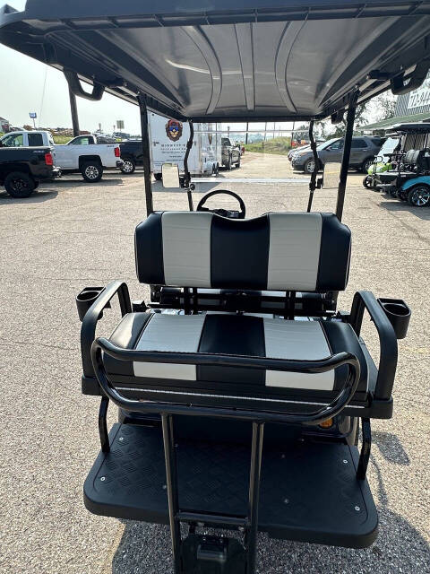 2025 Evolution Carrier 4 Plus Lithium for sale at Midwest EV in Lawton, IA