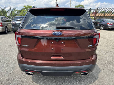 2016 Ford Explorer Sport