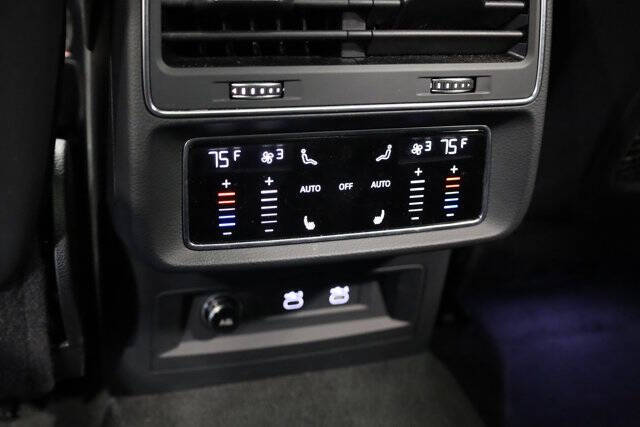 2021 Audi Q8 quattro Prestige 55 TFSI