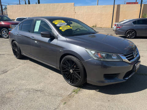 2015 Honda Accord for sale at JR'S AUTO SALES in Pacoima CA