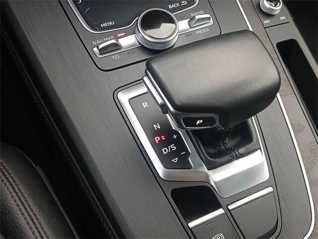 2020 Audi Q5 e quattro Premium Plus 55 TFSI