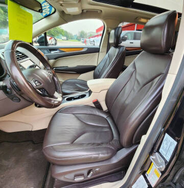 2019 Lincoln MKC Select