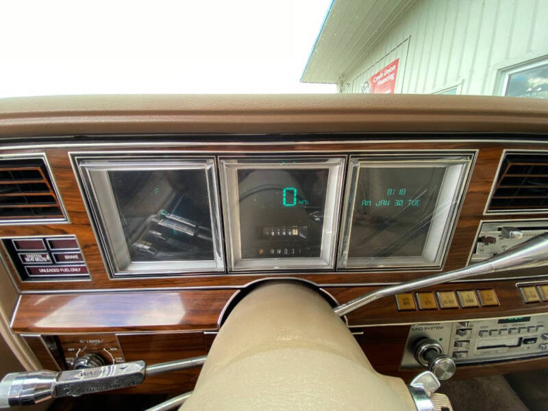 1981 Lincoln Mark VI