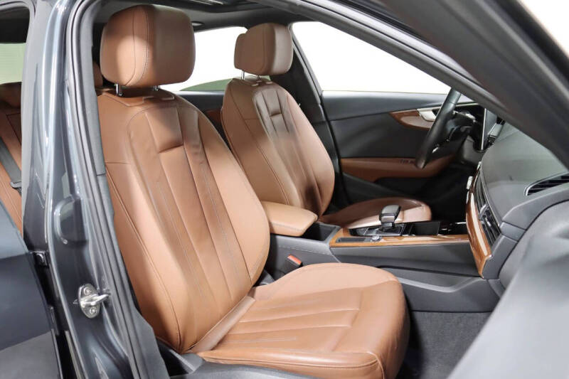 2022 Audi A4 quattro Premium 40 TFSI