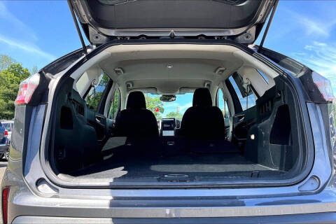 2023 Ford Edge SE