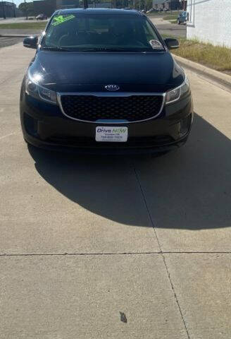 2017 Kia Sedona for sale at DRIVE NOW in Wichita KS