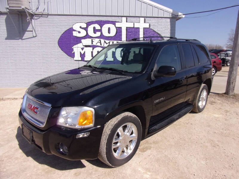 2007 GMC Envoy for sale at SCOTT FAMILY MOTORS in Springville IA