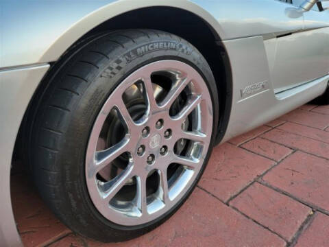 2003 Dodge Viper SRT-10