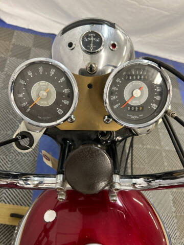1965 BSA Lightning 650