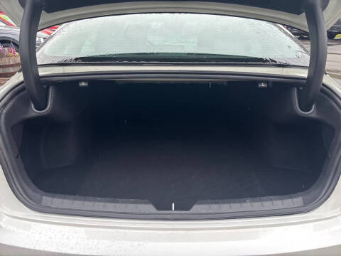 2025 Kia K5 EX