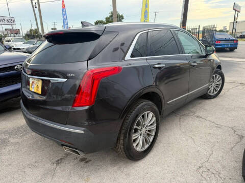 2017 Cadillac XT5 Luxury