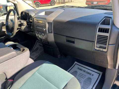 2006 Nissan Titan XE FFV