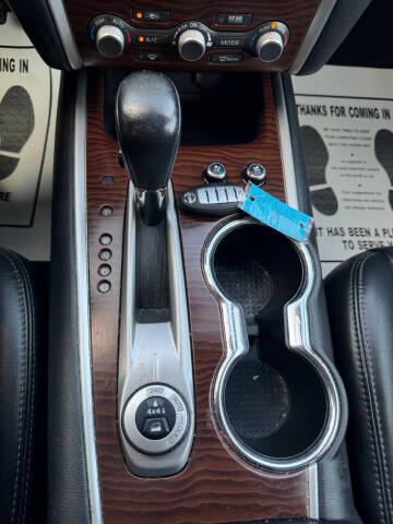 2017 Nissan Pathfinder Platinum