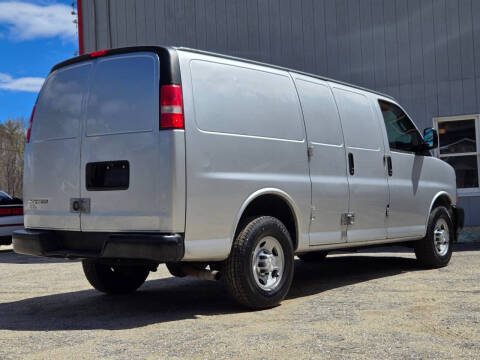 2017 Chevrolet Express 2500
