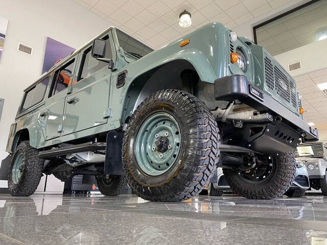 1999 Land Rover Defender 28