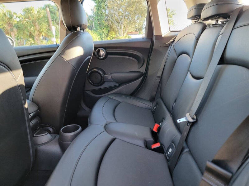 2018 MINI Hardtop 4 Door Cooper