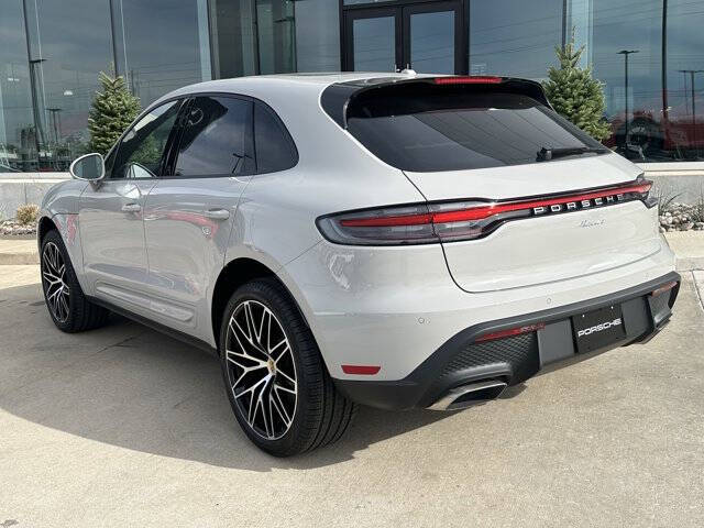 2026 Porsche Macan