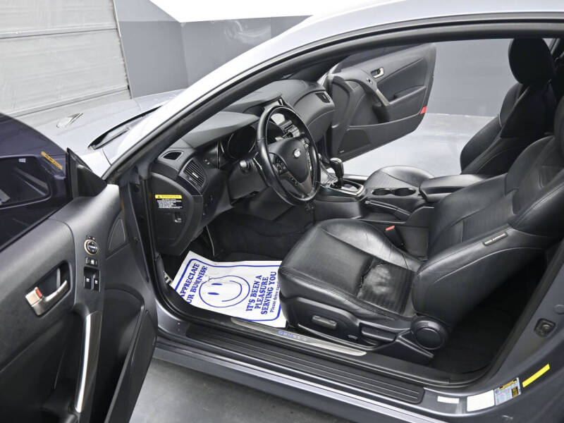 2016 Hyundai Genesis Coupe