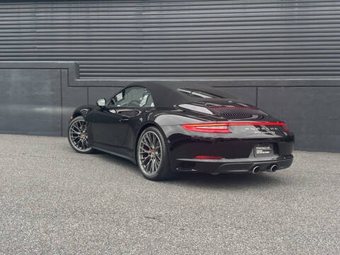 2017 Porsche 911 Carrera 4S