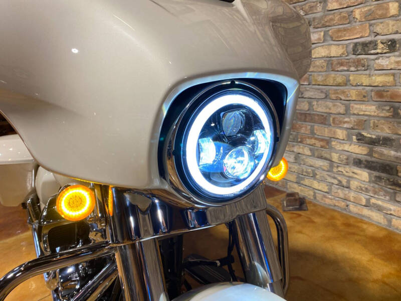 2022 Harley-Davidson Street Glide®