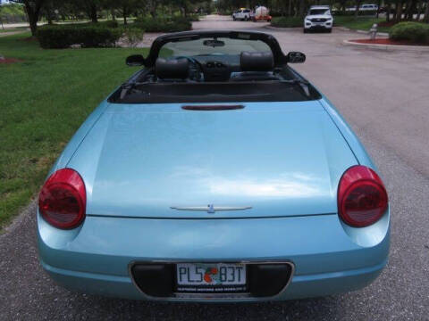 2002 Ford Thunderbird Deluxe