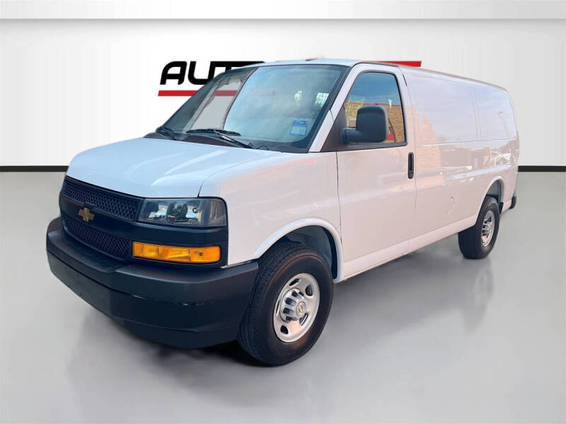 2025 Chevrolet Express 2500
