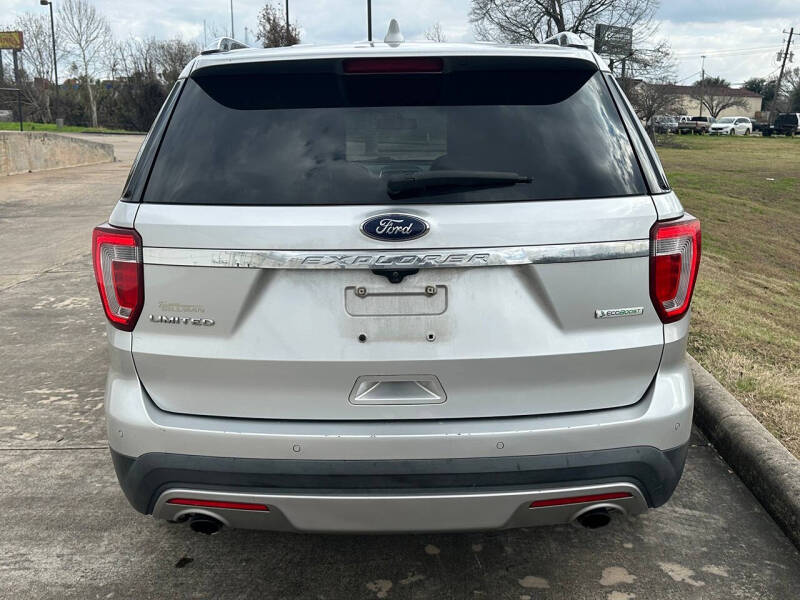 2017 Ford Explorer Limited