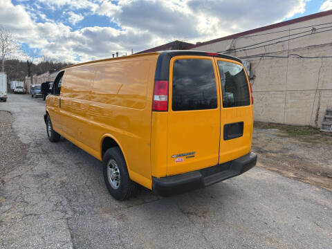2015 Chevrolet Express 2500