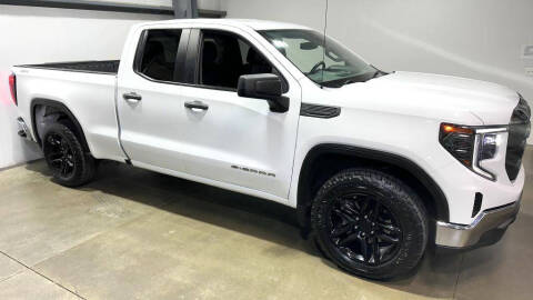 2022 GMC Sierra 1500 for sale at AutoDreams in Lee's Summit MO