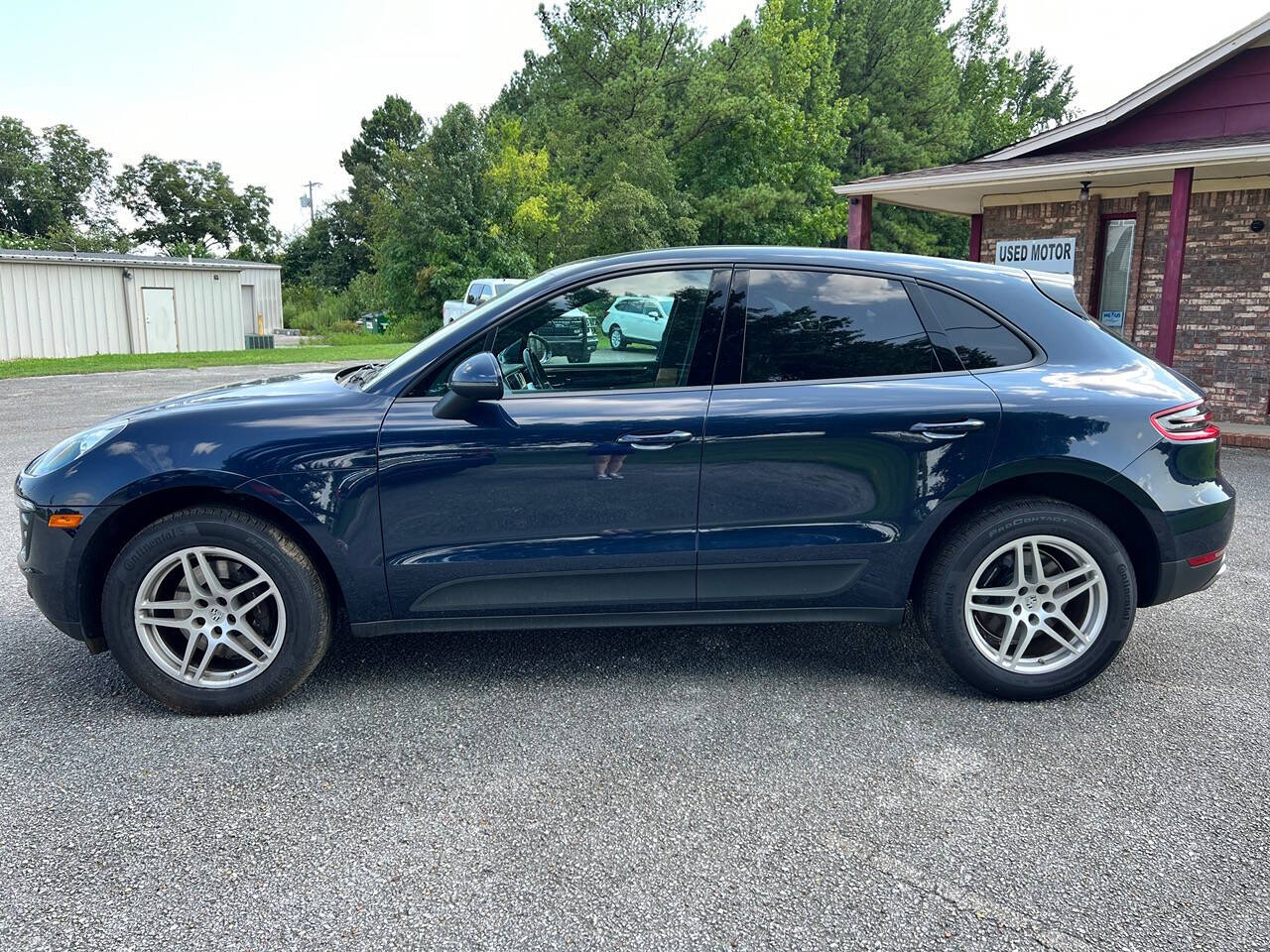 2017 Porsche Macan for sale at EAUTO LLC in Decatur, AL