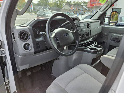 2014 Ford E-Series E-150