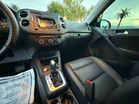 2016 Volkswagen Tiguan 2.0T SE