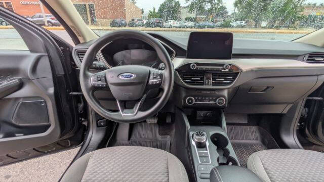 2020 Ford Escape SE
