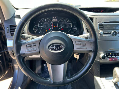 2011 Subaru Outback 2.5i Premium