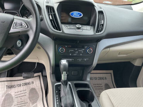 2017 Ford Escape SE